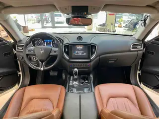 Maserati Ghibli 2017 3.0T Standard Edition interior photo 16 Maserati Ghibli 2017 3.0T Standard Edition interior photo 16