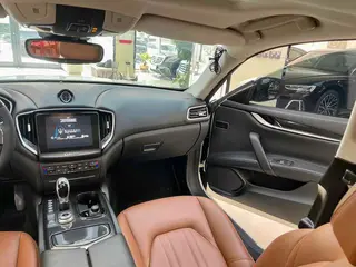 Maserati Ghibli 2017 3.0T Standard Edition interior photo 18 Maserati Ghibli 2017 3.0T Standard Edition interior photo 18