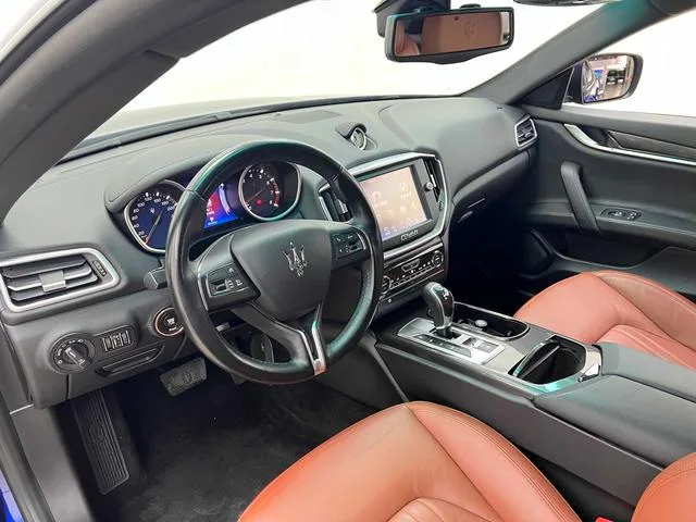 Maserati Ghibli 2014 3.0T Standard Edition interior photo 15 Maserati Ghibli 2014 3.0T Standard Edition interior photo 15
