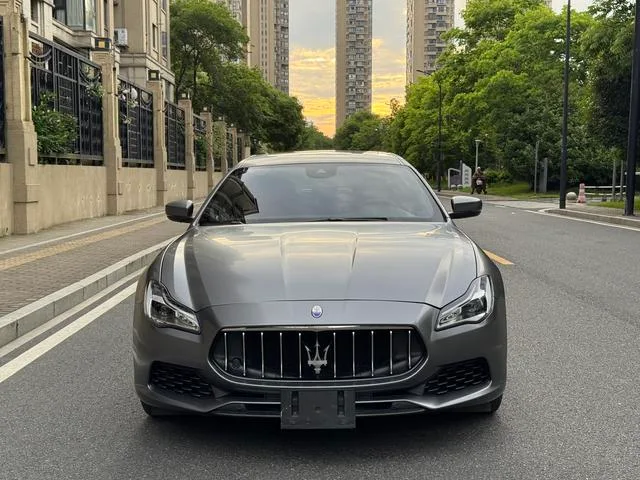 Maserati Quattroporte 2017 3.0T Tipo estándar exterior foto 2 Maserati Quattroporte 2017 3.0T Tipo estándar exterior foto 2