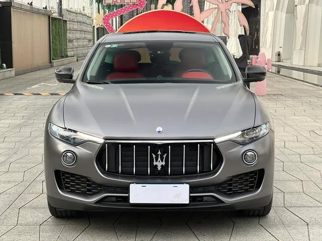 Maserati Levante 2021 3.0T Standard Edition exterior photo 2 Maserati Levante 2021 3.0T Standard Edition exterior photo 2