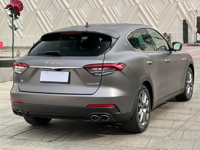 Maserati Levante 2021 3.0T Standard Edition exterior photo 6 Maserati Levante 2021 3.0T Standard Edition exterior photo 6