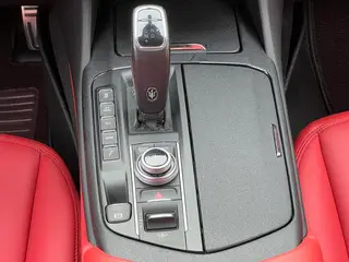 Maserati Levante 2021 3.0T Standard Edition interior photo 18 Maserati Levante 2021 3.0T Standard Edition interior photo 18