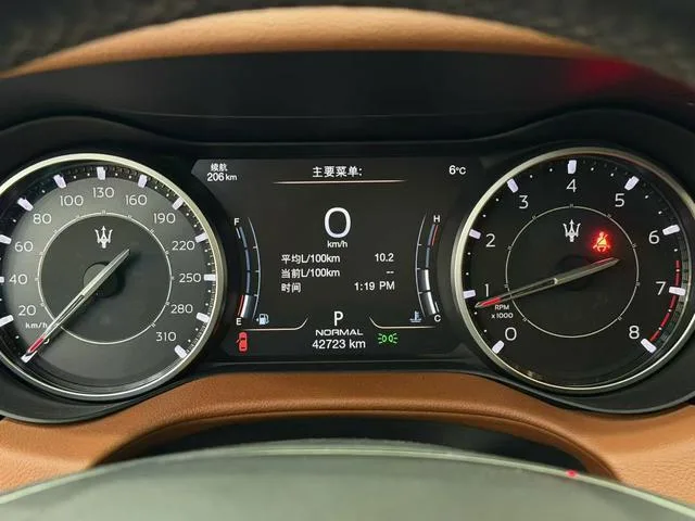 Maserati Ghibli 2021 2.0T Sharp Edition interior photo 7 Maserati Ghibli 2021 2.0T Sharp Edition interior photo 7