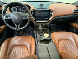 Maserati Ghibli 2021 2.0T Sharp Edition interior photo 9 Maserati Ghibli 2021 2.0T Sharp Edition interior photo 9