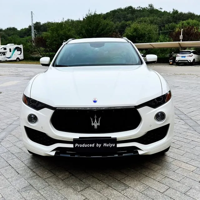 Maserati Levante 2018 3.0T Classic Edition exterior photo 2 Maserati Levante 2018 3.0T Classic Edition exterior photo 2
