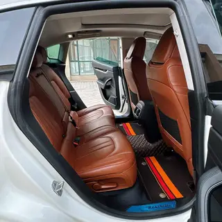 Maserati Levante 2018 3.0T Classic Edition interior photo 18 Maserati Levante 2018 3.0T Classic Edition interior photo 18