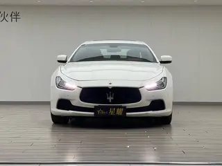 Maserati Ghibli 2014 3.0T Versión estándar exterior foto 6 Maserati Ghibli 2014 3.0T Versión estándar exterior foto 6