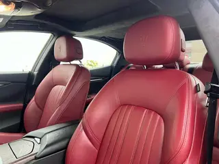 Maserati Ghibli 2014 3.0T Versión estándar interior foto 17 Maserati Ghibli 2014 3.0T Versión estándar interior foto 17