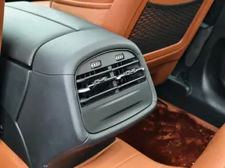 Maserati Ghibli 2022 2.0T GT Sharp Edition interior photo 9 Maserati Ghibli 2022 2.0T GT Sharp Edition interior photo 9