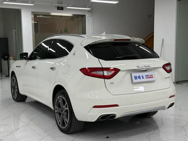 Maserati Levante 2016 3.0T Levante exterior photo 4 Maserati Levante 2016 3.0T Levante exterior photo 4