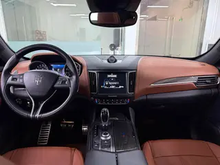 Maserati Levante 2016 3.0T Levante interior photo 15 Maserati Levante 2016 3.0T Levante interior photo 15