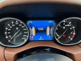 Maserati Levante 2018 3.0T Édition classique intérieur photo 12 Maserati Levante 2018 3.0T Édition classique intérieur photo 12