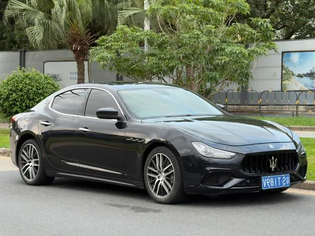 Maserati Ghibli 2018 3.0T Standard Edition exterior photo 3 Maserati Ghibli 2018 3.0T Standard Edition exterior photo 3