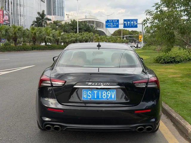 Maserati Ghibli 2018 3.0T Standard Edition exterior photo 5 Maserati Ghibli 2018 3.0T Standard Edition exterior photo 5