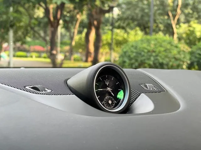 Maserati Levante 2016 3.0T Levante interior photo 12 Maserati Levante 2016 3.0T Levante interior photo 12