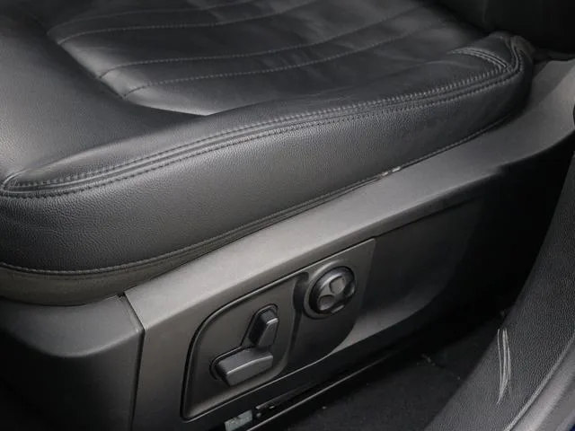 Maserati Levante 2016 3.0T Levante exterior photo 4 Maserati Levante 2016 3.0T Levante exterior photo 4