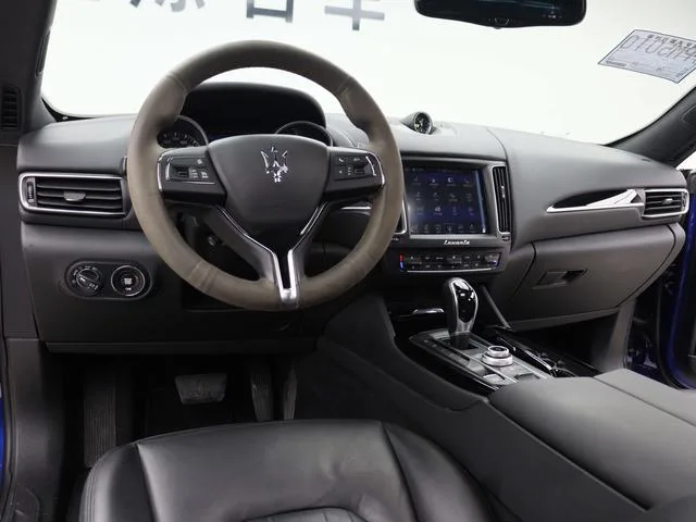 Maserati Levante 2016 3.0T Levante exterior photo 8 Maserati Levante 2016 3.0T Levante exterior photo 8