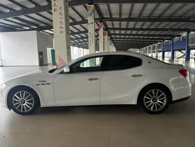 Maserati Ghibli 2014 3.0T Standard Edition exterior photo 8 Maserati Ghibli 2014 3.0T Standard Edition exterior photo 8