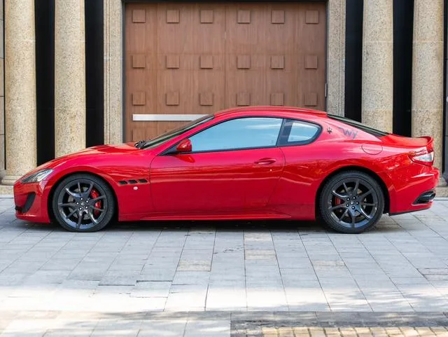 Maserati GranTurismo 2013 4.7L Sport Automatic exterior foto 7 Maserati GranTurismo 2013 4.7L Sport Automatic exterior foto 7