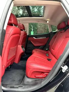 Maserati Levante 2016 3.0T Levante interior foto 6 Maserati Levante 2016 3.0T Levante interior foto 6
