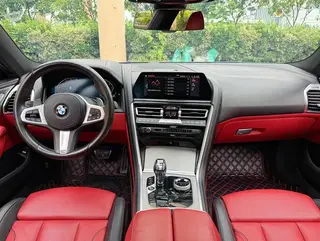 BMW 8 Series 2021 840i Four-door coupe M Sports suit interior photo 10 BMW 8 Series 2021 840i Four-door coupe M Sports suit interior photo 10