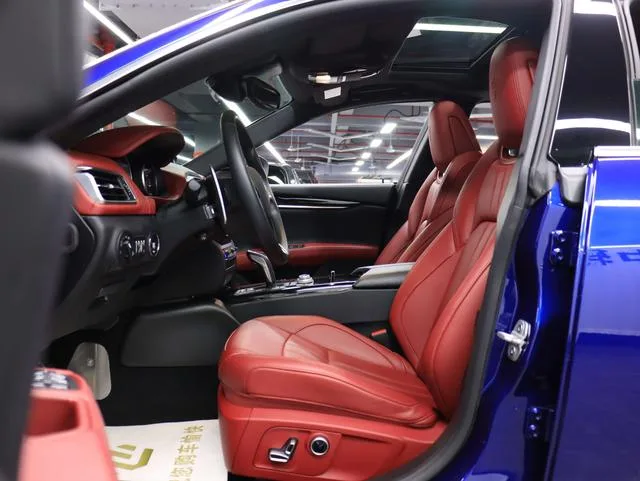 Maserati Ghibli 2022 3.0T Modena exterior photo 7