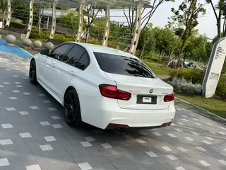 BMW 3 Series 2019 320i M Edición nocturna deportiva exterior foto 5 BMW 3 Series 2019 320i M Edición nocturna deportiva exterior foto 5