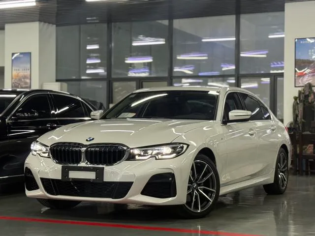 BMW 3 Series 2021 320Li M Sports suit exterior photo 1 BMW 3 Series 2021 320Li M Sports suit exterior photo 1