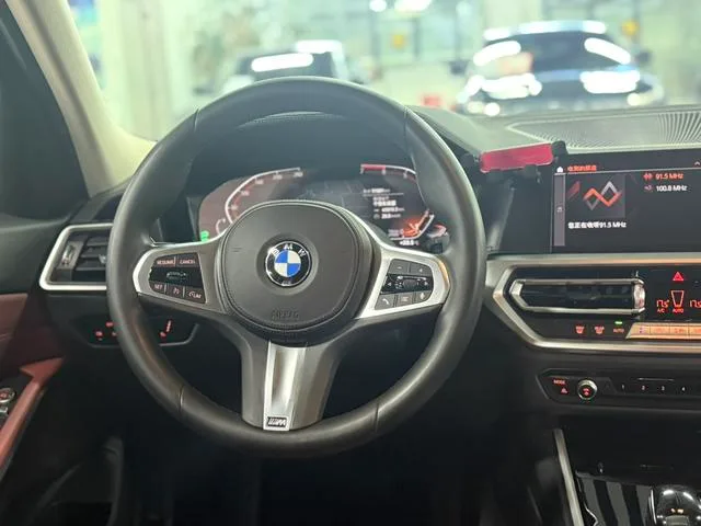 BMW 3 Series 2021 320Li M Sports suit exterior photo 6 BMW 3 Series 2021 320Li M Sports suit exterior photo 6