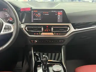 BMW 3 Series 2021 320Li M Sports suit interior photo 8 BMW 3 Series 2021 320Li M Sports suit interior photo 8