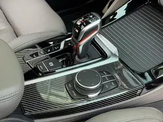 BMW X4 M 2019 X4 M Thunder Edition interior photo 9 BMW X4 M 2019 X4 M Thunder Edition interior photo 9