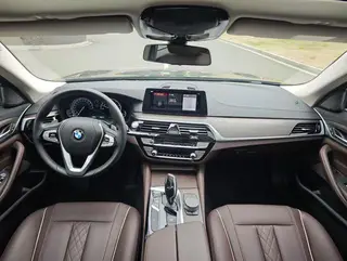 BMW 5 Series 2018 Mise à jour 530Li Leader Ensemble de luxe extérieur photo 6 BMW 5 Series 2018 Mise à jour 530Li Leader Ensemble de luxe extérieur photo 6