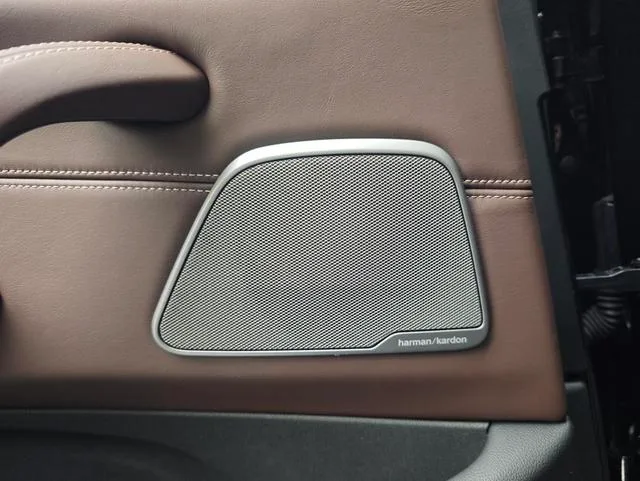 BMW 5 Series 2018 Mise à jour 530Li Leader Ensemble de luxe intérieur photo 14 BMW 5 Series 2018 Mise à jour 530Li Leader Ensemble de luxe intérieur photo 14
