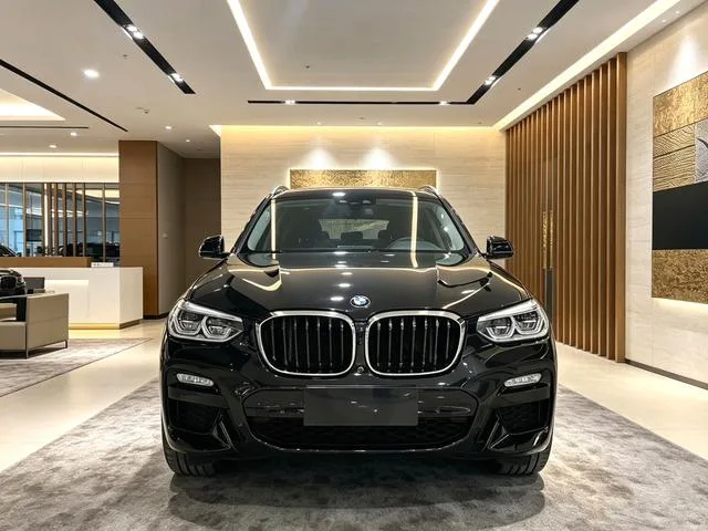 BMW X3 2018 xDrive30i Líder M Conjunto deportivo País VI exterior foto 2 BMW X3 2018 xDrive30i Líder M Conjunto deportivo País VI exterior foto 2