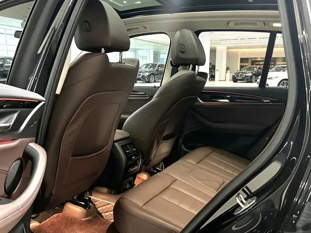 BMW X3 2018 xDrive30i Líder M Conjunto deportivo País VI exterior foto 3 BMW X3 2018 xDrive30i Líder M Conjunto deportivo País VI exterior foto 3