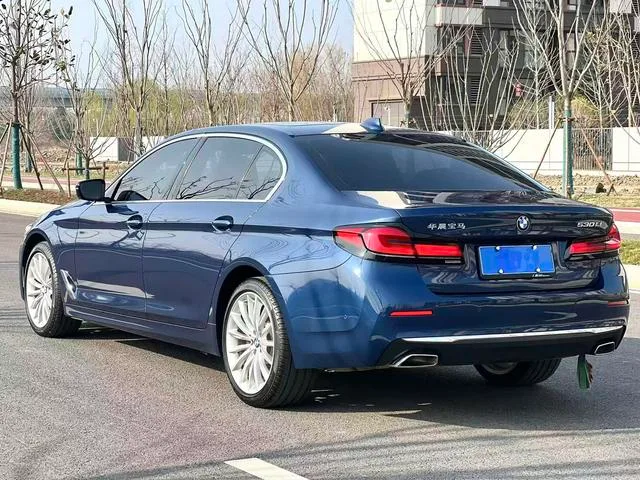BMW 5 Series 2021 530Li Tipo de lujo Traje de lujo exterior foto 6 BMW 5 Series 2021 530Li Tipo de lujo Traje de lujo exterior foto 6