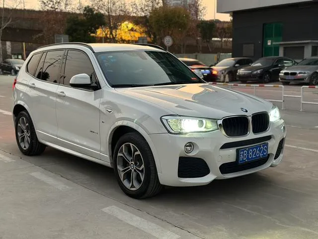 BMW X3 2016 xDrive20i M Sporty exterior photo 3 BMW X3 2016 xDrive20i M Sporty exterior photo 3