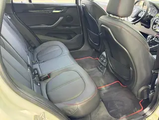 BMW X1 2016 sDrive20Li De lujo interior foto 10 BMW X1 2016 sDrive20Li De lujo interior foto 10