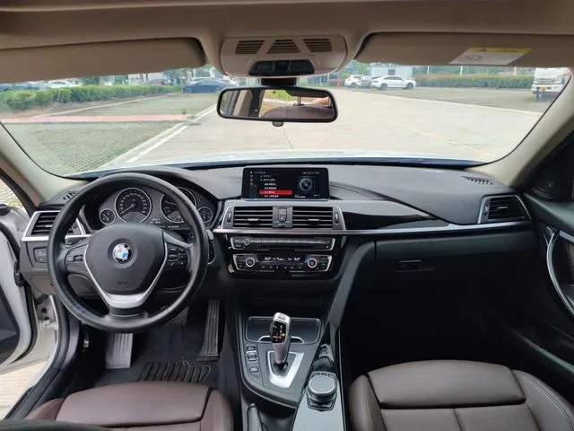 BMW 3 Series 2019 320Li Fashionable exterior photo 5 BMW 3 Series 2019 320Li Fashionable exterior photo 5