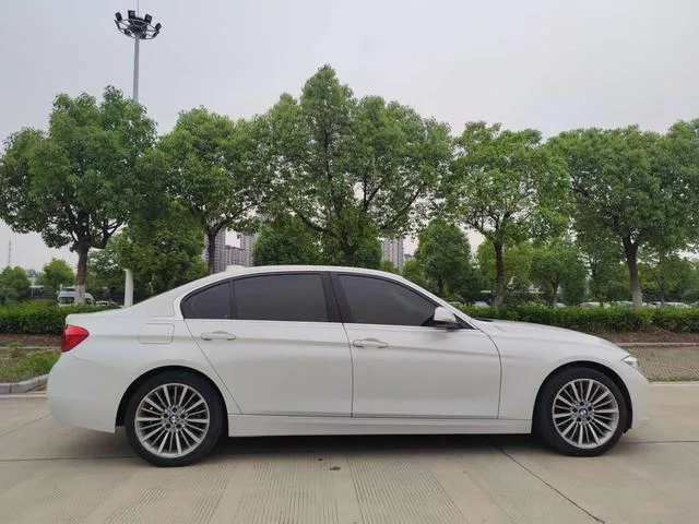 BMW 3 Series 2019 320Li Fashionable interior photo 10 BMW 3 Series 2019 320Li Fashionable interior photo 10