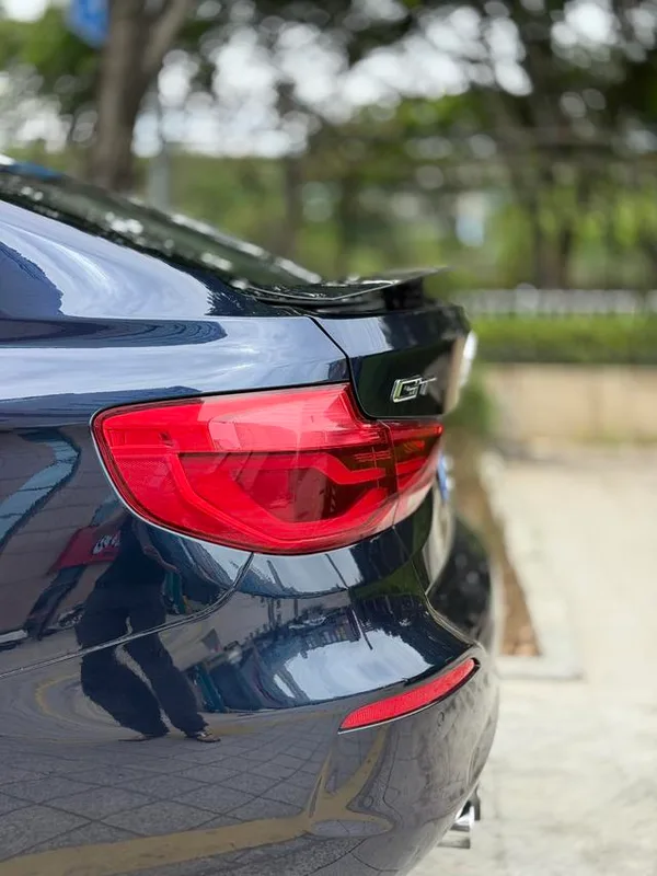 BMW 3 Series GT 2017 320i Estilo de moda exterior foto 9 BMW 3 Series GT 2017 320i Estilo de moda exterior foto 9