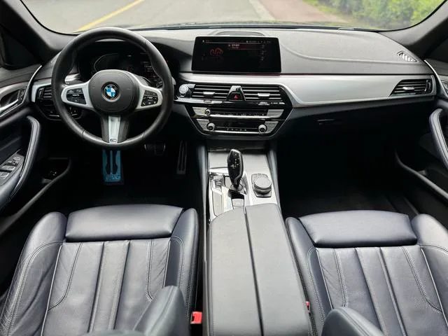 BMW 5 Series 2020 525i M Sports suit exterior photo 10 BMW 5 Series 2020 525i M Sports suit exterior photo 10