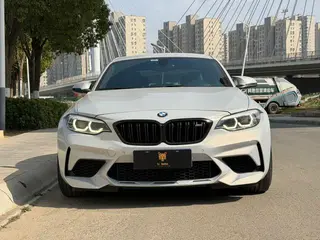 BMW M2 2018 M2 Versión Thunder exterior foto 2 BMW M2 2018 M2 Versión Thunder exterior foto 2