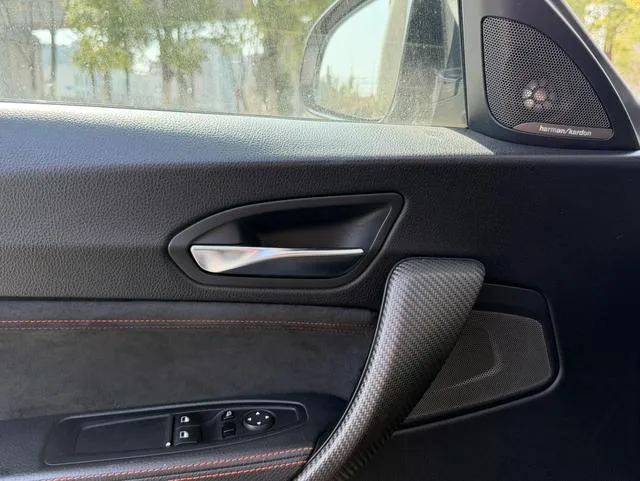 BMW M2 2018 M2 Versión Thunder interior foto 12 BMW M2 2018 M2 Versión Thunder interior foto 12