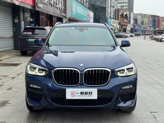 BMW X3 2019 xDrive30i Líder M Conjunto deportivo exterior foto 2 BMW X3 2019 xDrive30i Líder M Conjunto deportivo exterior foto 2