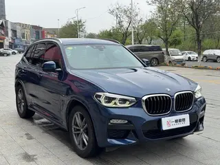 BMW X3 2019 xDrive30i Líder M Conjunto deportivo exterior foto 3 BMW X3 2019 xDrive30i Líder M Conjunto deportivo exterior foto 3