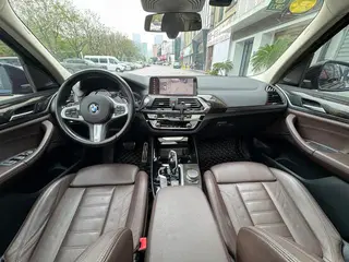 BMW X3 2019 xDrive30i Líder M Conjunto deportivo exterior foto 8 BMW X3 2019 xDrive30i Líder M Conjunto deportivo exterior foto 8