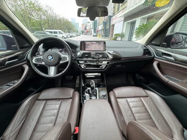 BMW X3 2019 xDrive30i Líder M Conjunto deportivo exterior foto 8 BMW X3 2019 xDrive30i Líder M Conjunto deportivo exterior foto 8