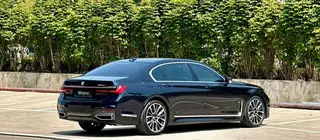 BMW 7 Series 2021 740Li Líder M Conjunto deportivo exterior foto 9 BMW 7 Series 2021 740Li Líder M Conjunto deportivo exterior foto 9